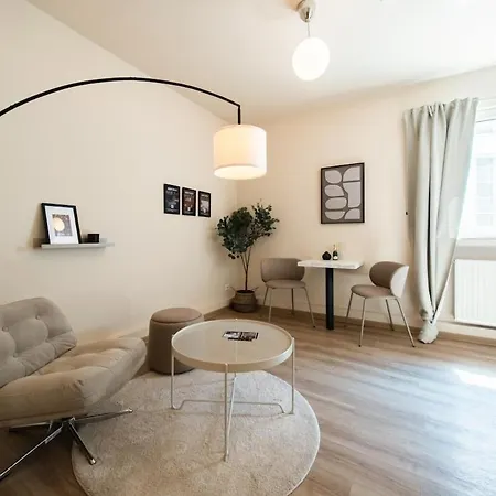 Llr Design Am Bahnhof - Marocain Apartamento *